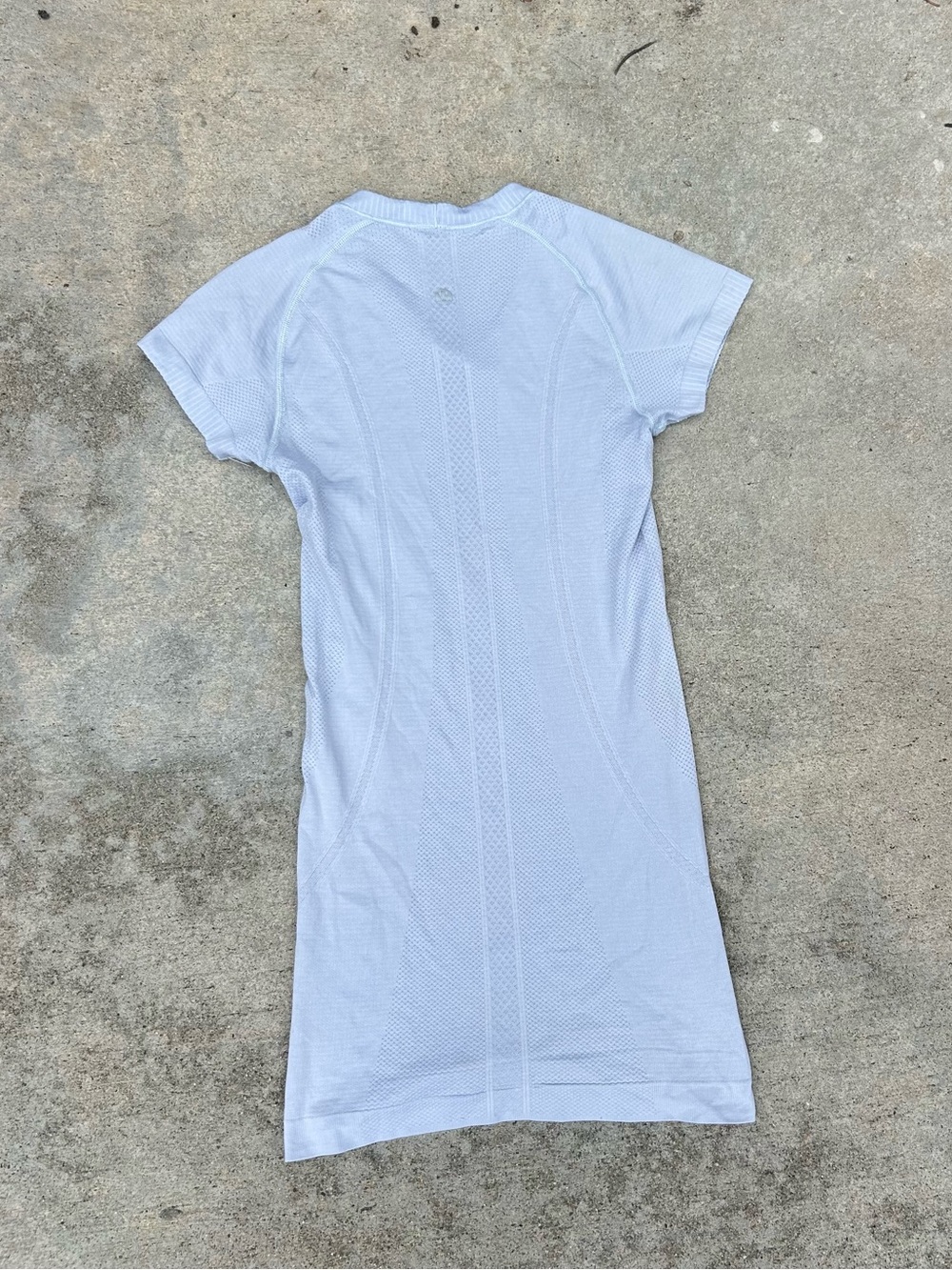 Lululemon Swiftly Tech Short Sleeve Shirt Size 4